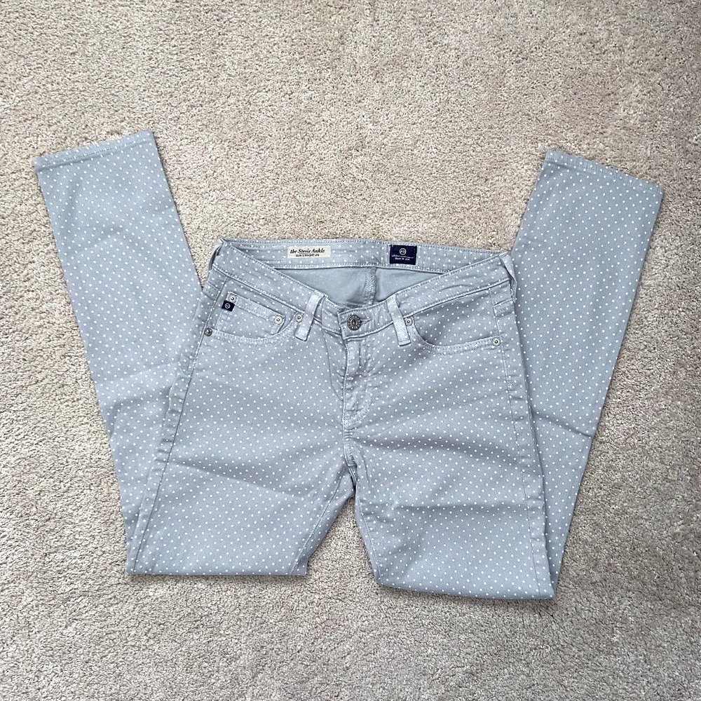 Like new AG gray/light blue with white dot Stevie ankle slim straight si…
